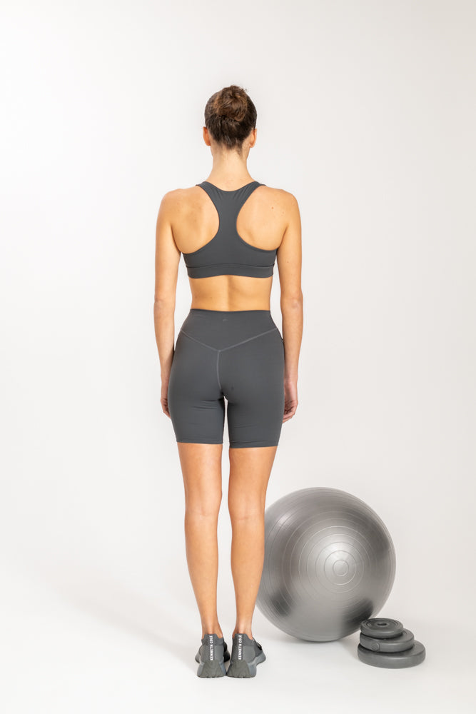 טופ אימון לנשים Classic בצבע אפור