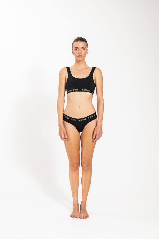 טאנק טופ לוגו עם גומי רחב בצבע שחור