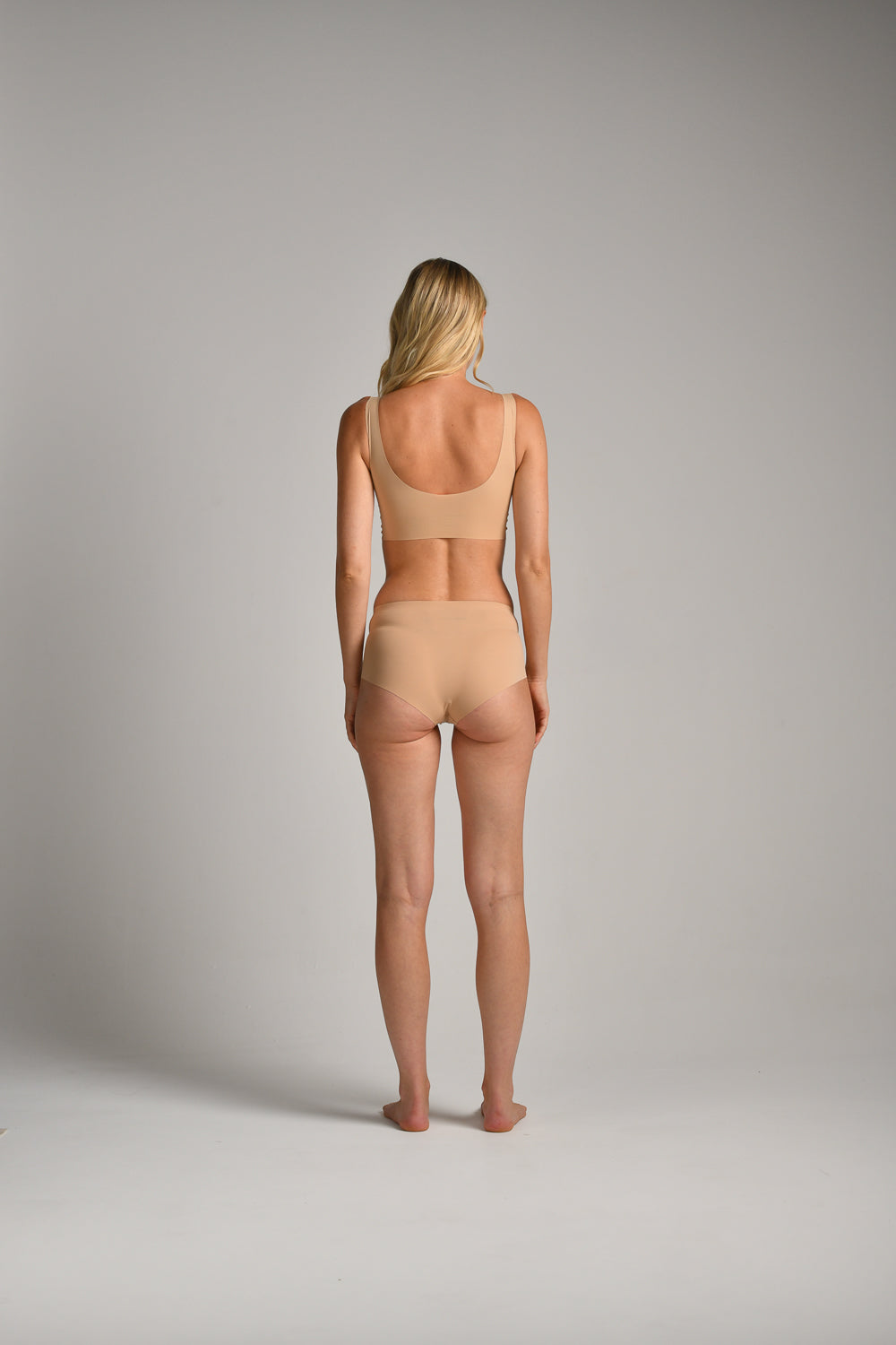 תחתון מקסי Lazer Cut חלק