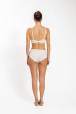 חזיית תחרה ללא ברזלים עם ריפוד