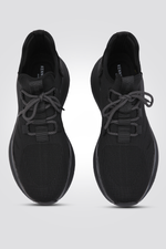 נעלי ספורט לגברים בצבע שחור