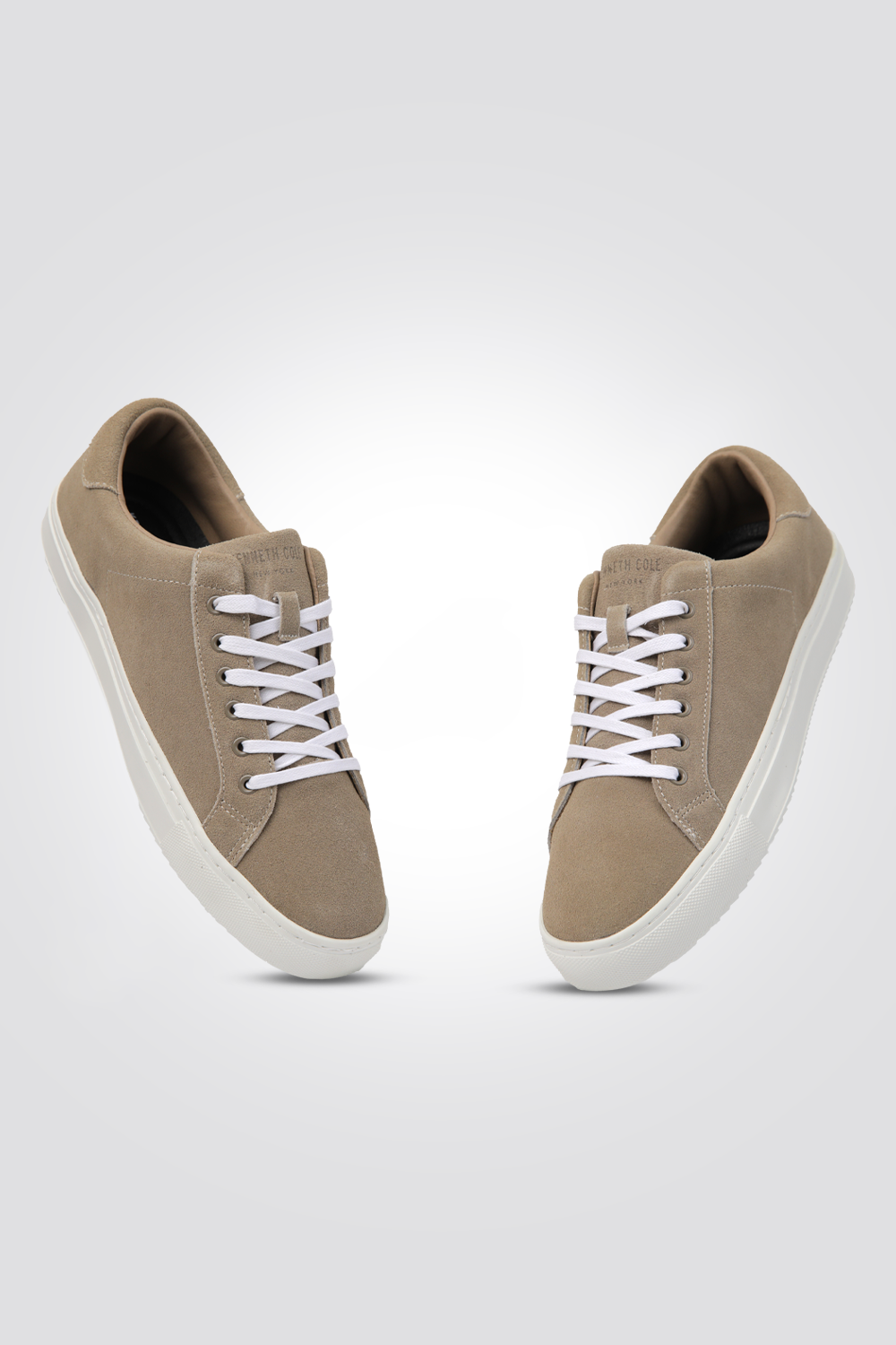 סניקרס לגברים בצבע בז' מוקה