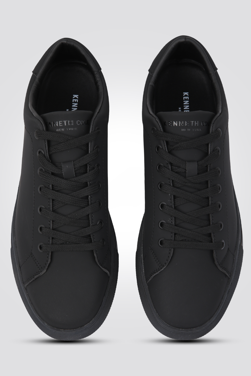 סניקרס לגברים בצבע שחור