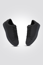 סניקרס לגברים בצבע שחור