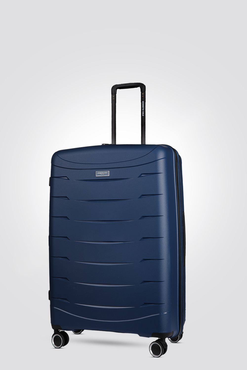 מזוודה קשיחה בינונית 24'' ESSENTIAL בצבע נייבי