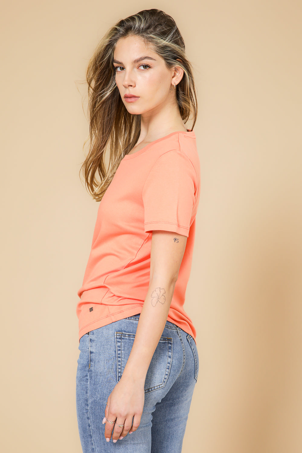 טי כותנה פרימיום שרוול קצר