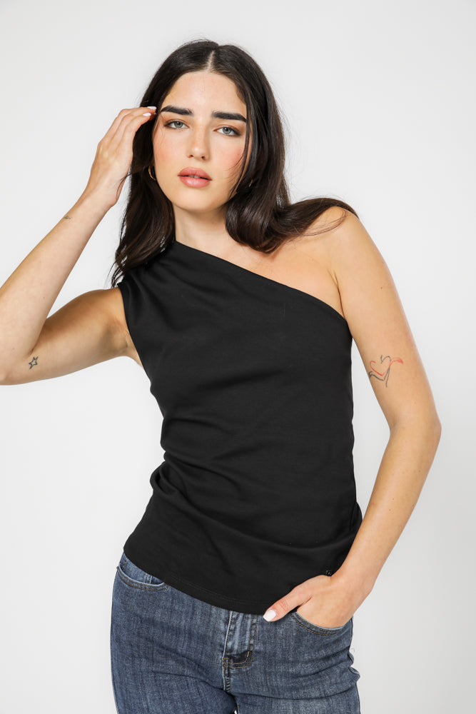 טי כותנה פרימיום כתף אחת בצבע שחור