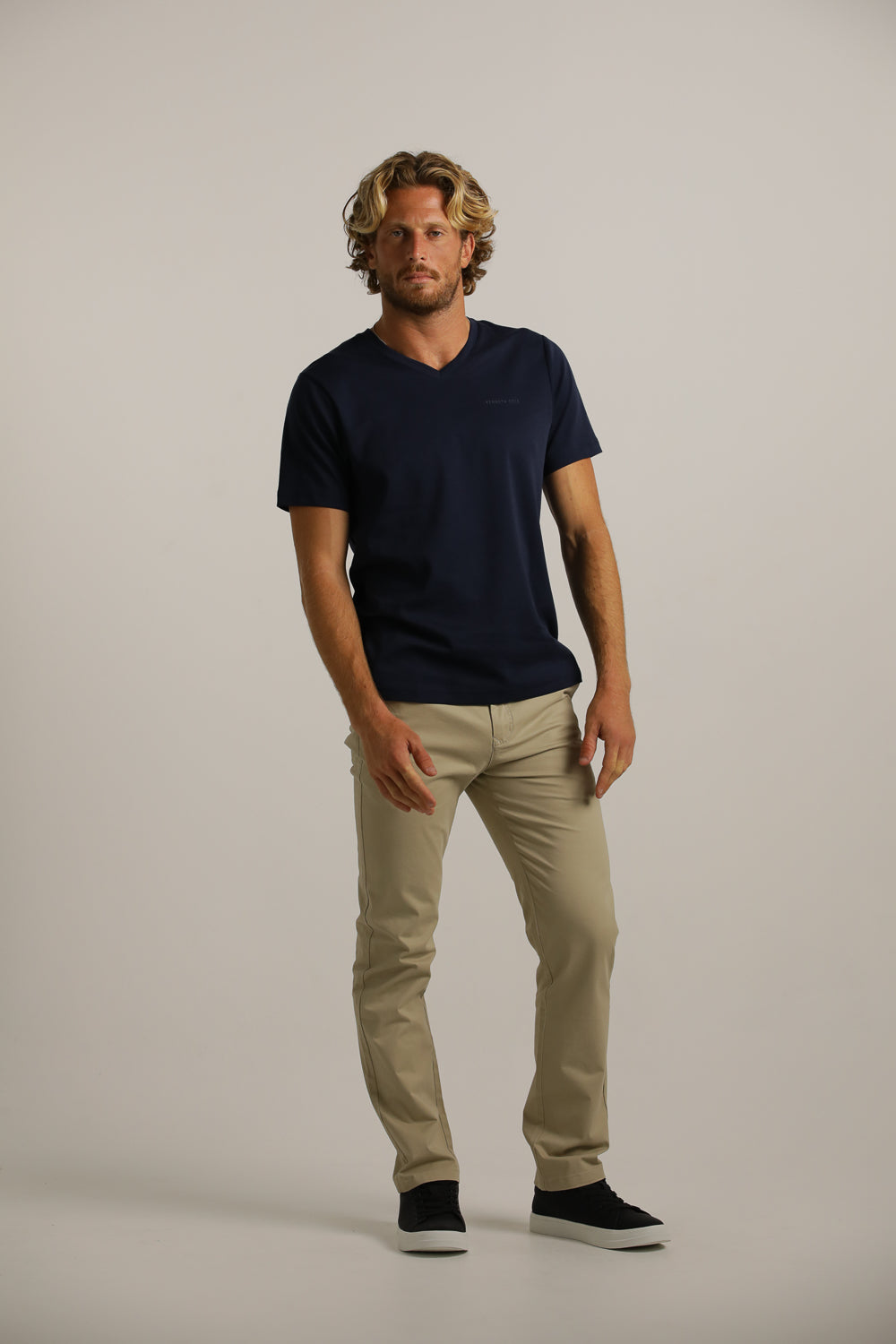 מכנסי צ'ינו קלאסיים לגברים | קנת קול