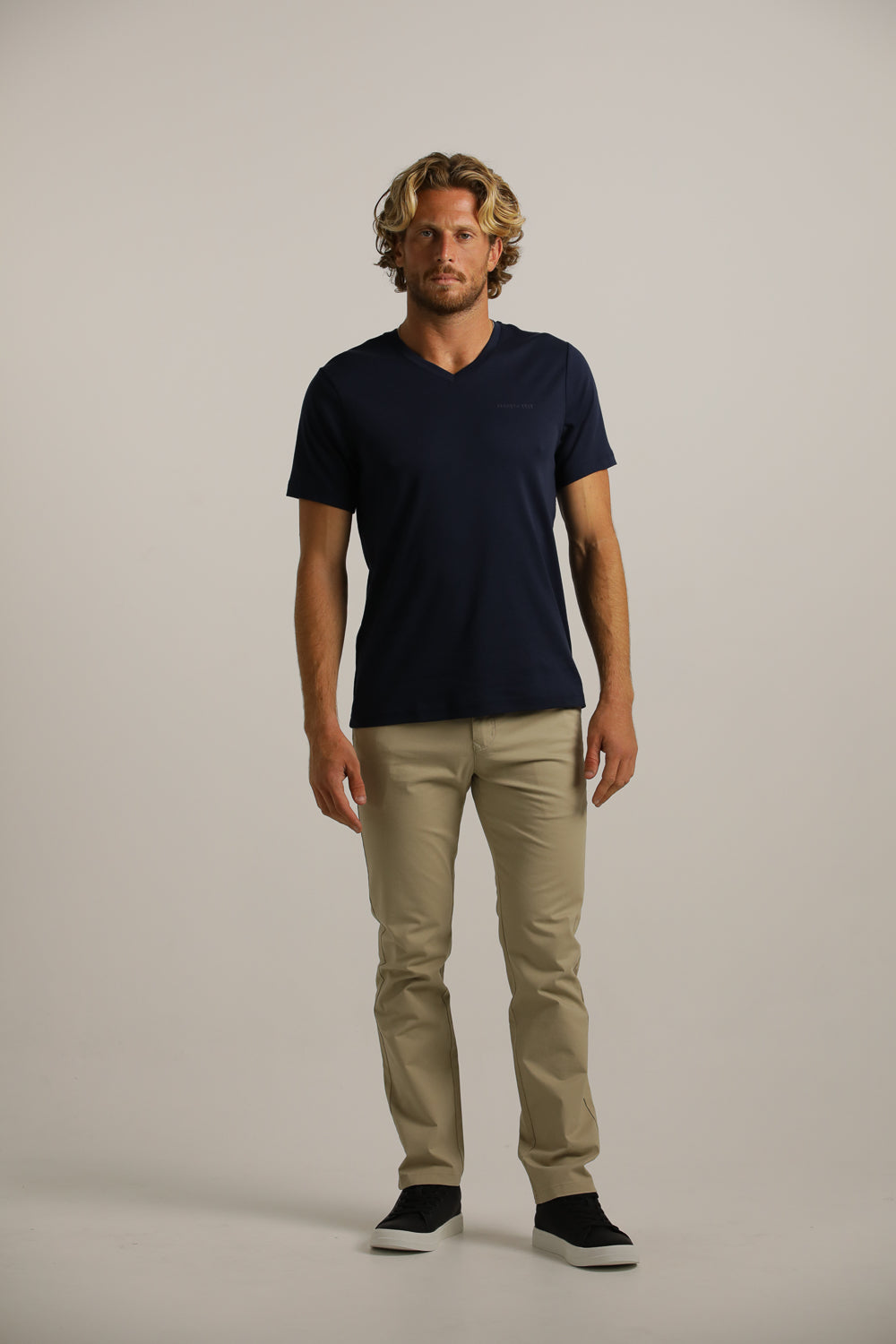 מכנסי צ'ינו קלאסיים לגברים | קנת קול