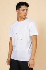 טישירט לייקרה דפוס יולו בצבע לבן