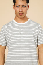 טישירט לייקרה פסים בצבע אפור