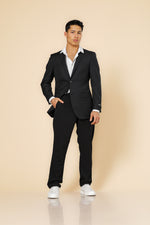 חולצה מכופתרת בצבע לבן