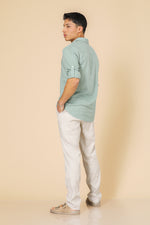 מכותפרת פשתן כיסים מודרן בצבע ירוק