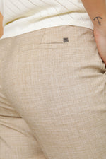 מכנס סיגר אלגנטי בצבע בז' 