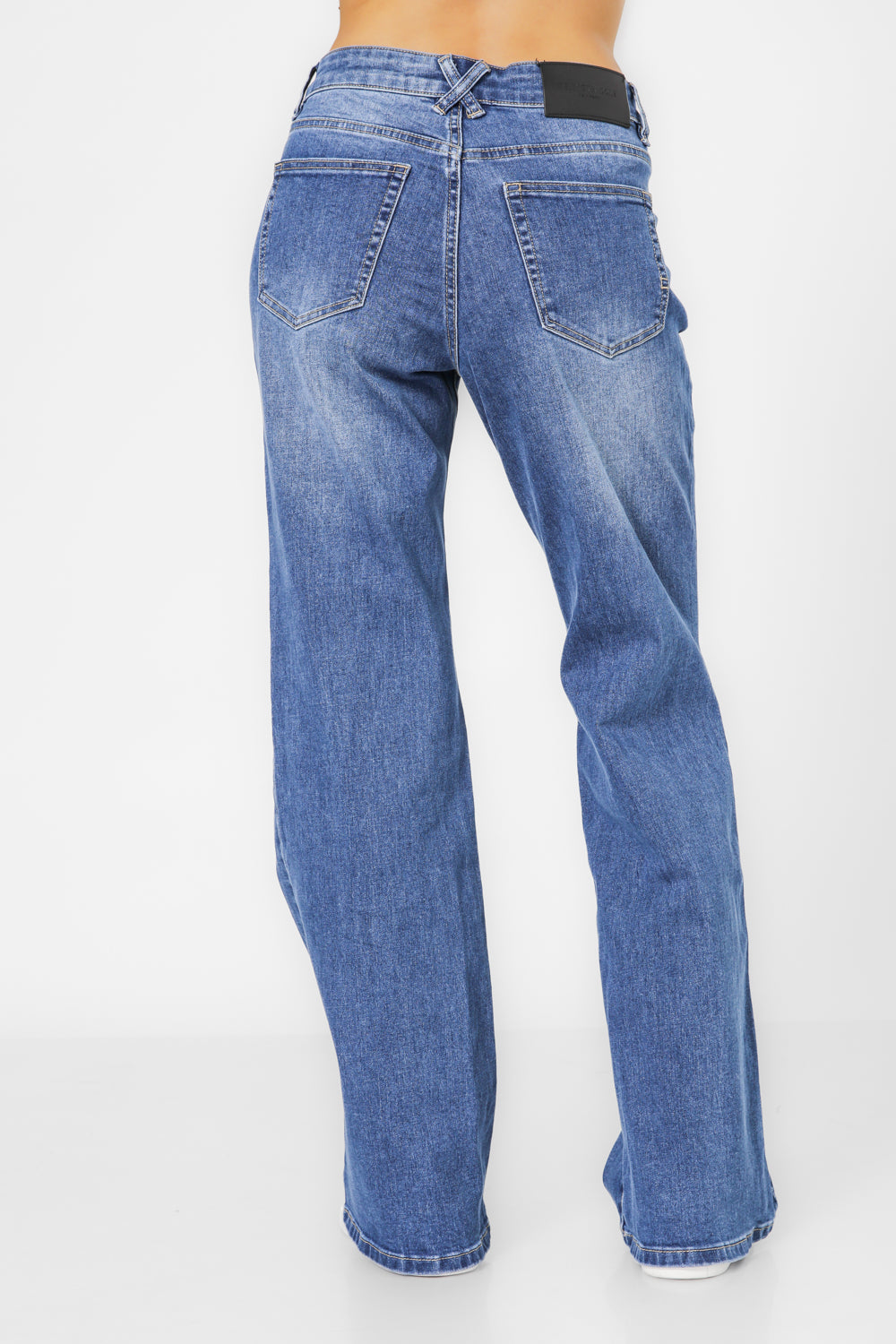 ג'ינס בוטקאט בצבע כחול כהה