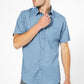 חולצה מכופתרת שרוולים קצרים בצבע כחול - 2
