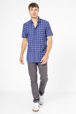 חולצה מכופתרת משבצות בצבע נייבי