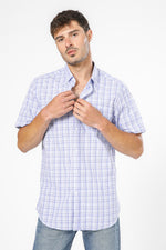 חולצה מכופתרת שרוולים קצרים בצבע תכלת