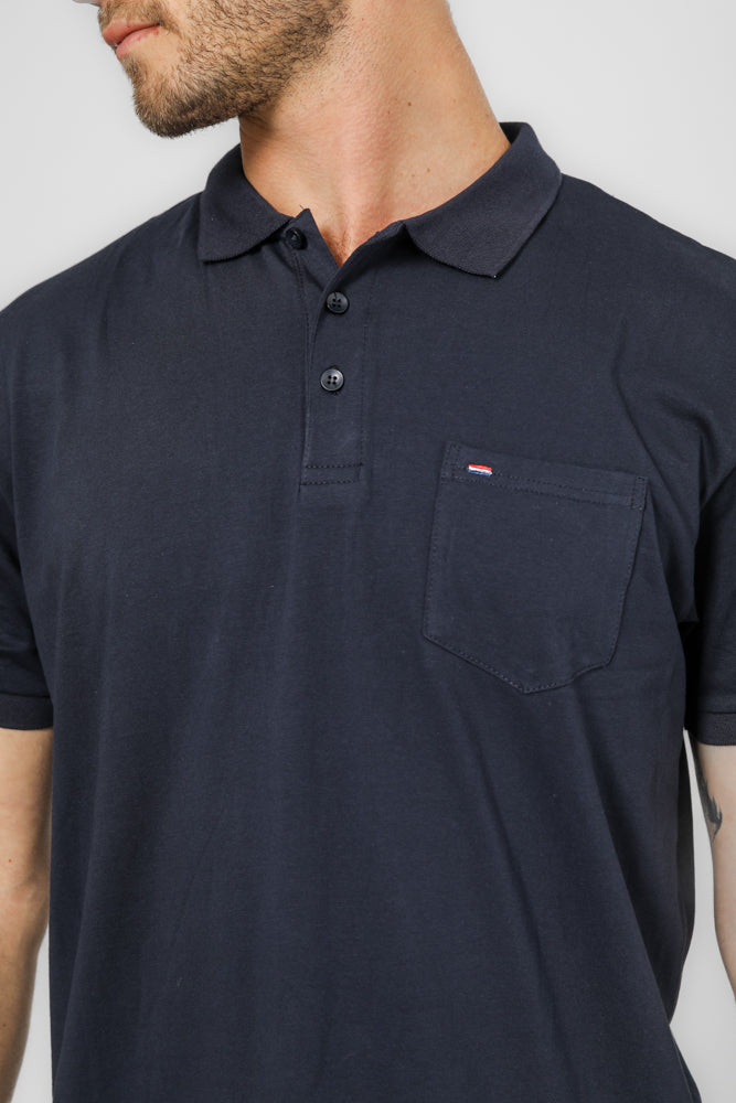 חולצה פולו עם כיס בצבע נייבי