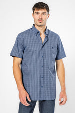 חולצה מכופתרת שרוולים קצרים משבצות