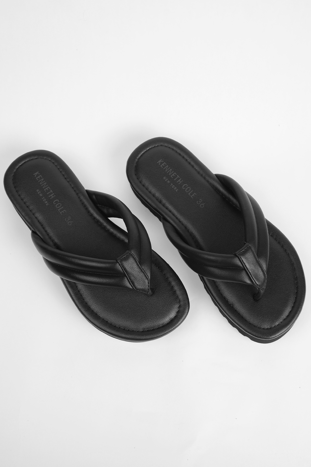 כפכף עור נשים בצבע שחור