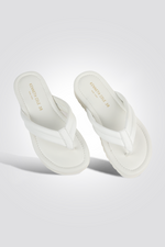 כפכף עור נשים בצבע לבן