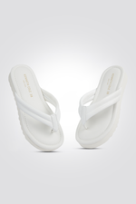 כפכף עור נשים בצבע לבן