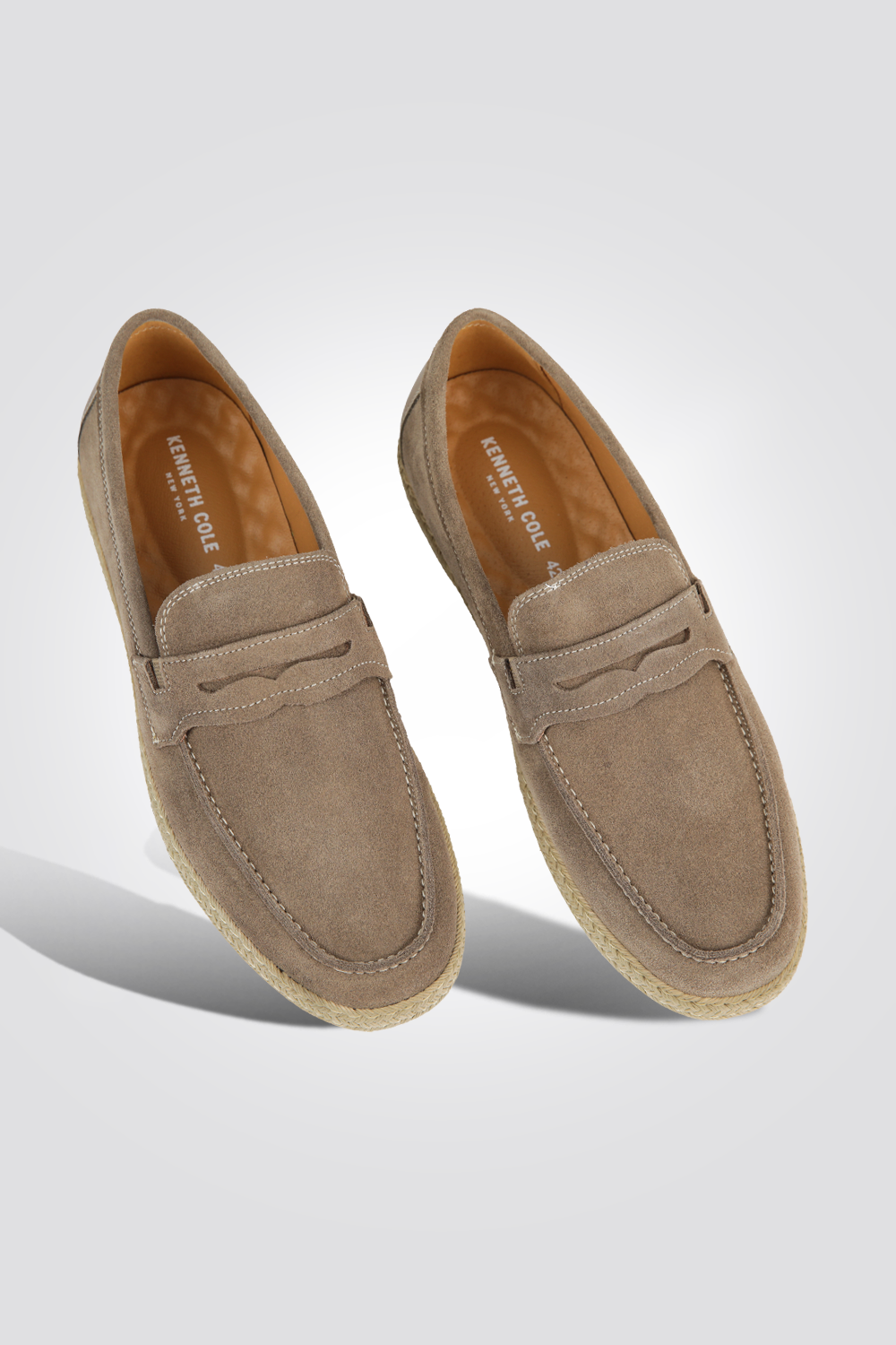 מוקסין עור הפוך גברים בצבע בז'