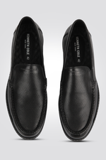 מוקסין עור לייזר גברים בצבע שחור