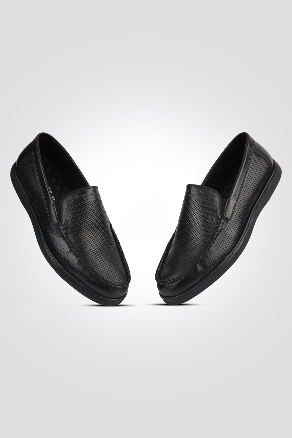 מוקסין עור לייזר גברים בצבע שחור