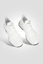 סניקרס גבר בצבע לבן