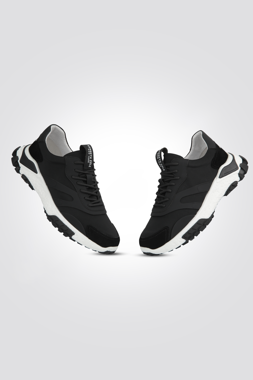 סניקרס עור גברים בצבע שחור