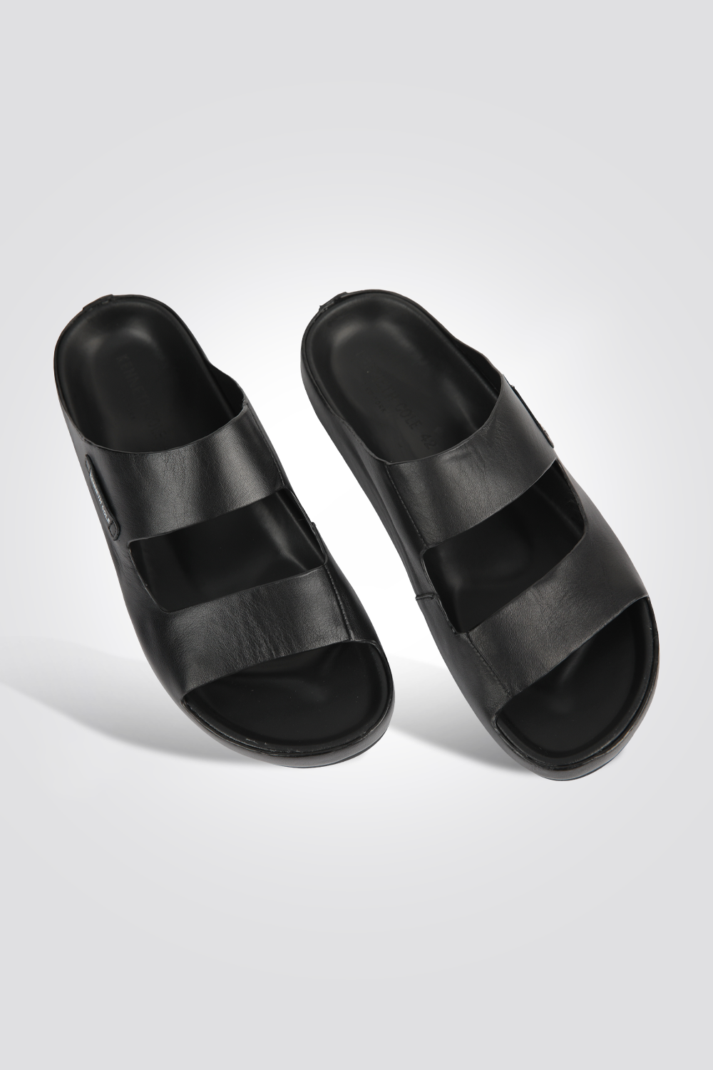 כפכף עור גברים בצבע שחור