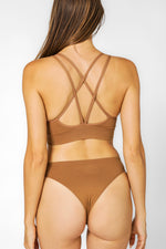 בראלט ספגטי אל-תפר מיקרופייבר כתפיות כפולות