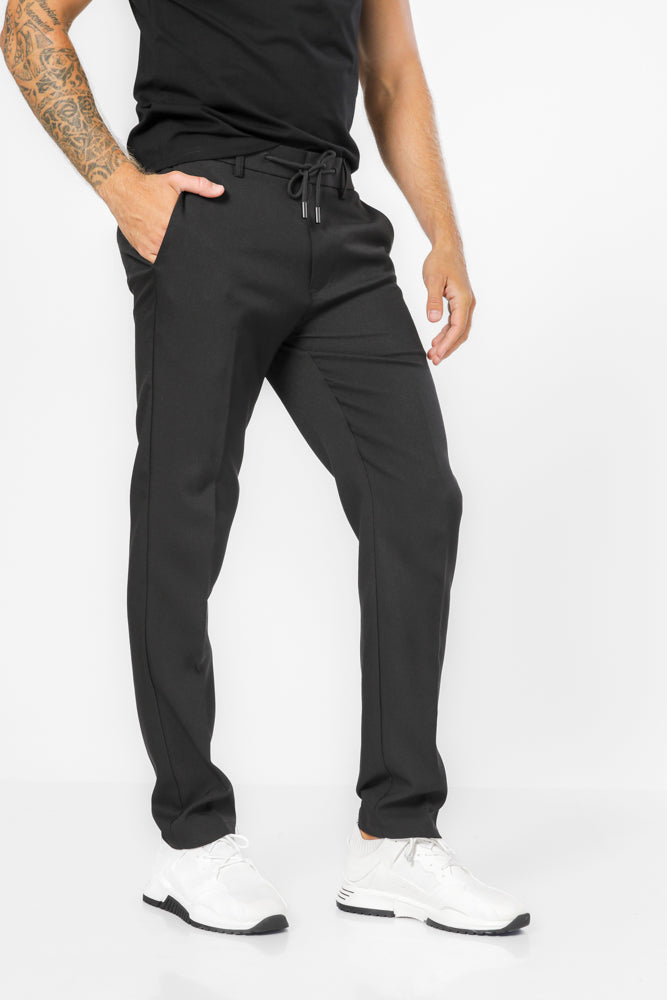 מכנסי אריג טקסטורלים קשירה בצבע שחור