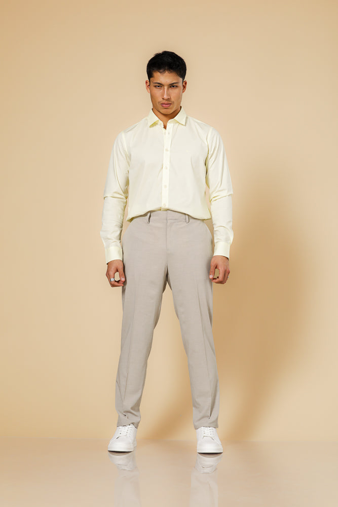 מכנס נינוח במראה מחויט בצבע בז'