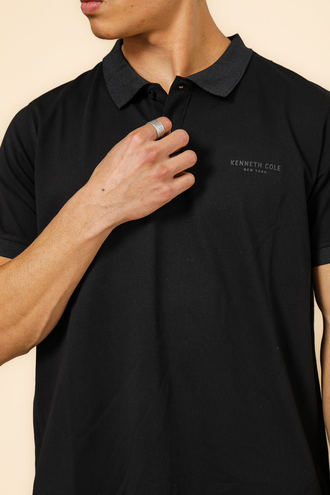 חולצה פולו פיקה בייסיק בצבע שחור