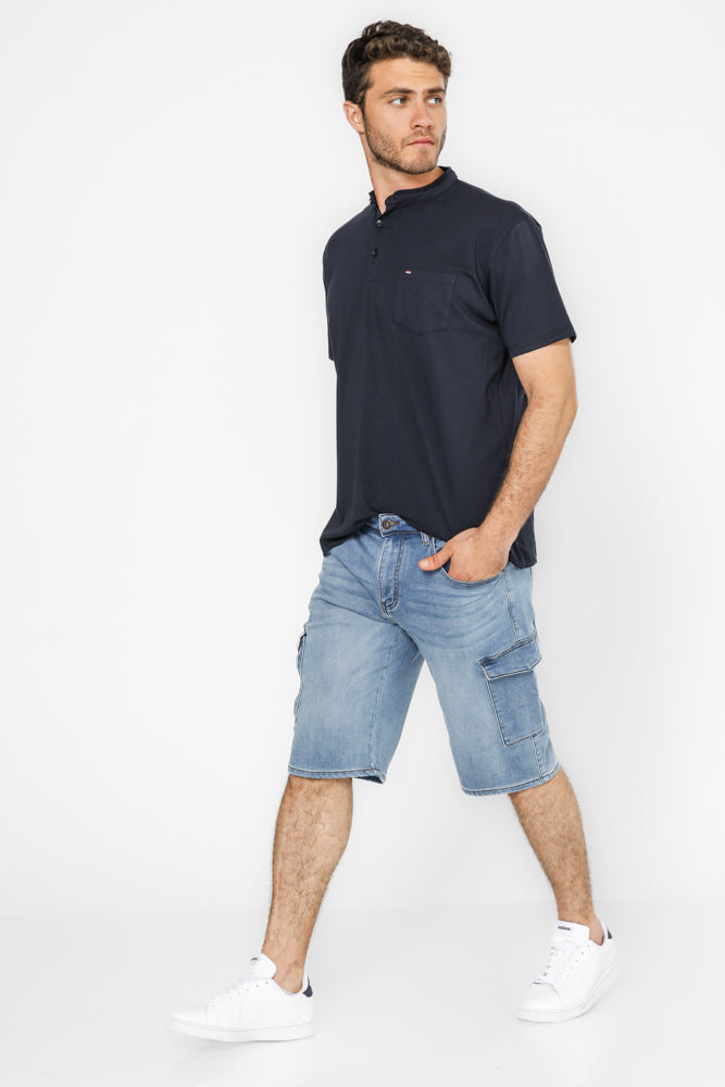  מכנסי ג'ינס בצבע כחול