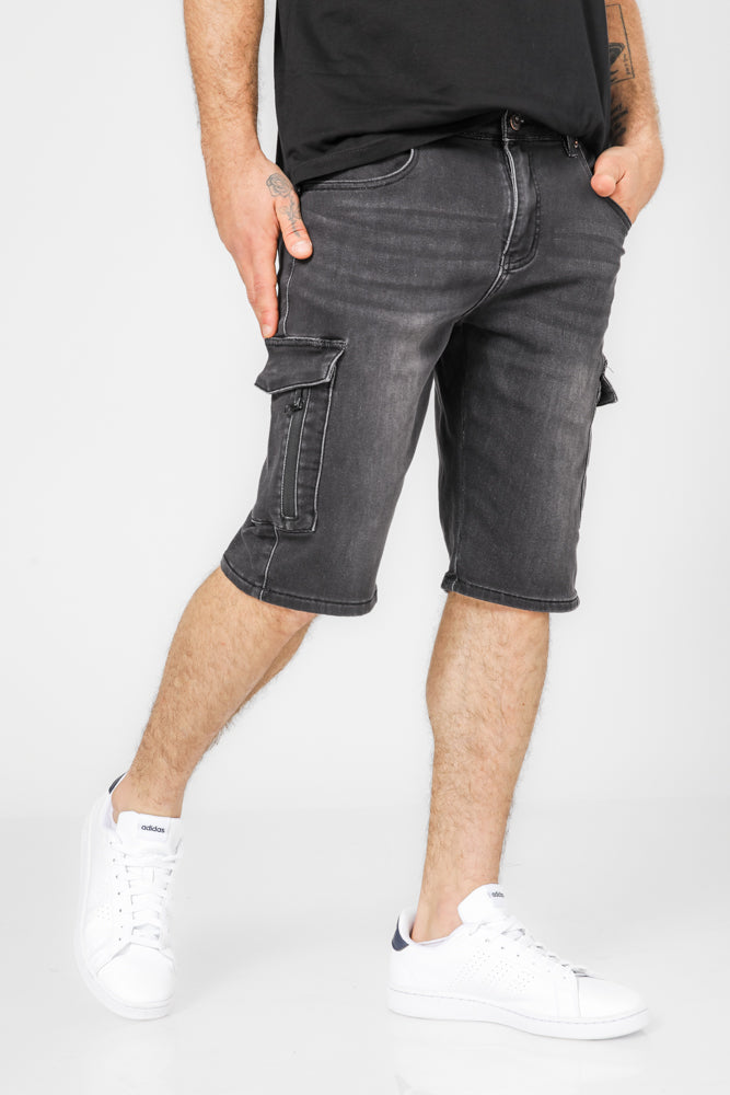 מכנסי ג'ינס בצבע שחור