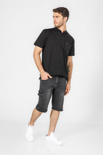 מכנסי ג'ינס בצבע שחור