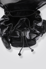 תיק גב לנשים בצבע שחור 