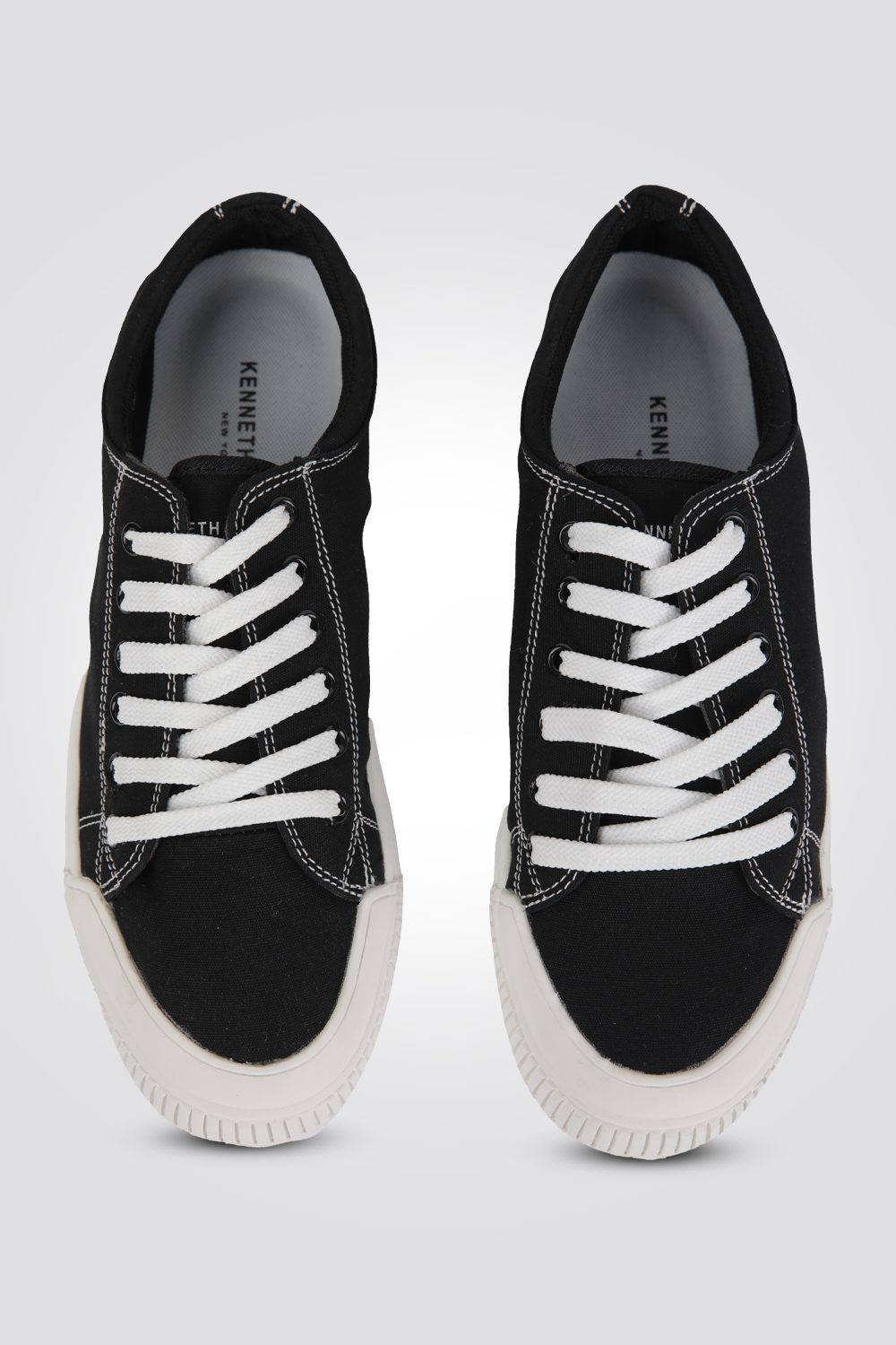 סניקר בד גברים בצבע שחור