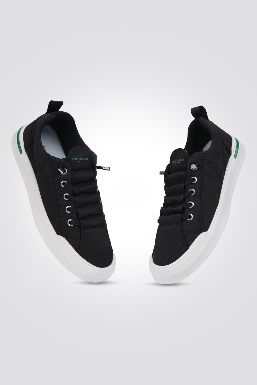 סניקרס גבר בצבע שחור