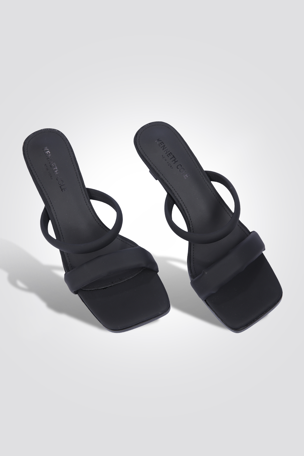 סנדל עקב נשים בצבע שחור