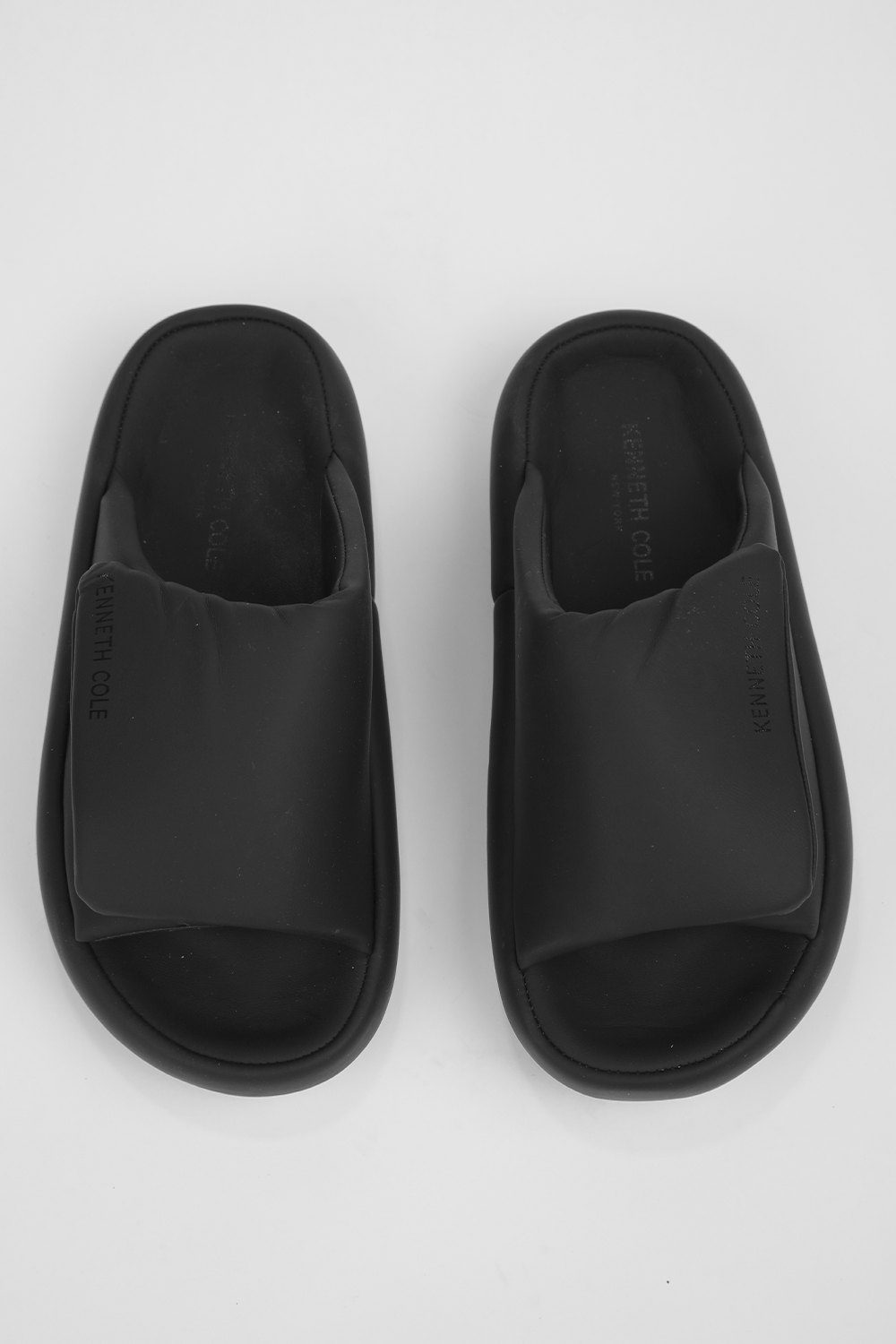 כפכף נשים בצבע שחור