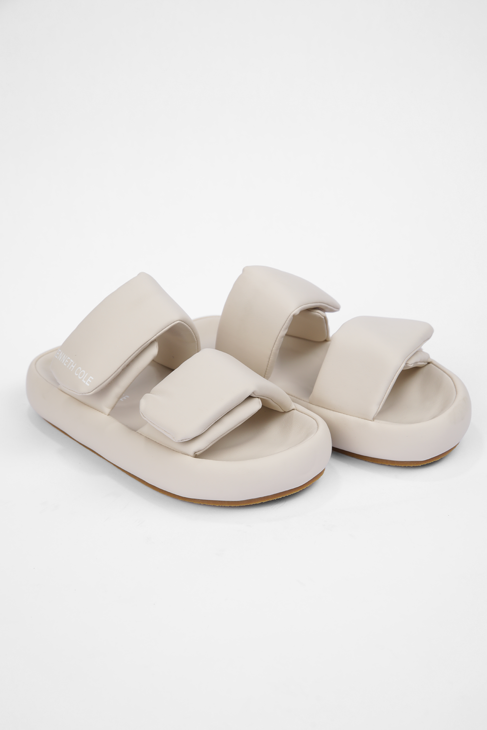 כפכף נשים בצבע שמנת