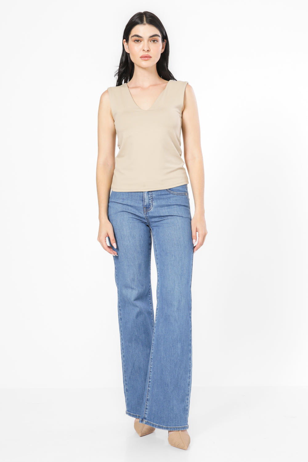 טופ אלסטי מפתח עמוק בצבע מוקה