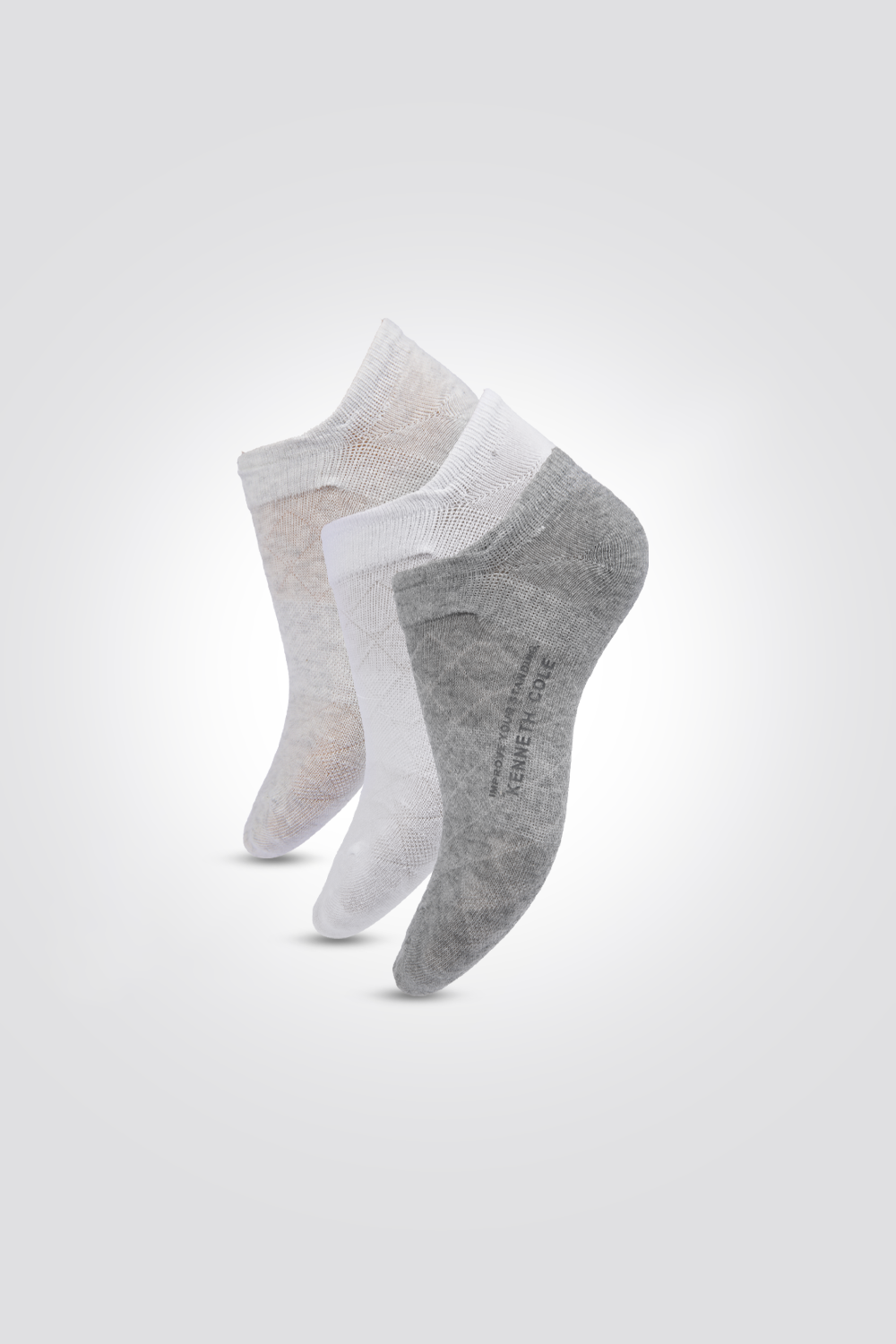 גרבי סניקרס חלקות לנשים