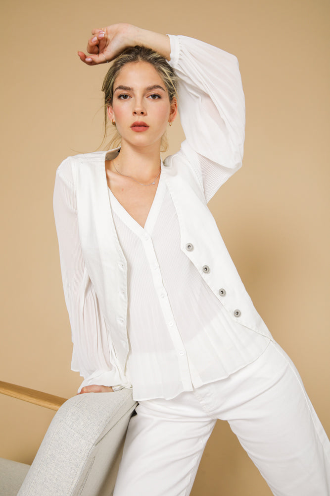 חולצת פליסה שרוול ארוך בצבע לבן