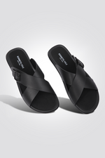 כפכף עור איקס בצבע שחור